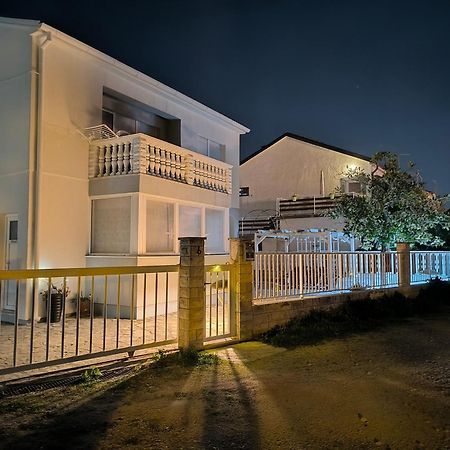 Diklo Beach Apartments Robert & Renata Zadar Exterior foto
